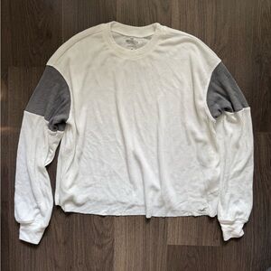 Hollister Long Sleeve Henley Grey & White